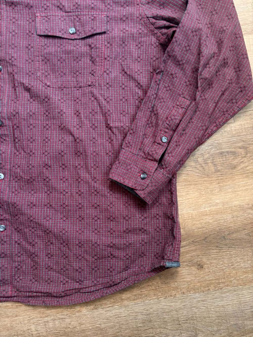 Carbon 2 Cobalt Men's XL maroon Black gray Geometric Textured  Button Up Shirt - Picture 5 of 9